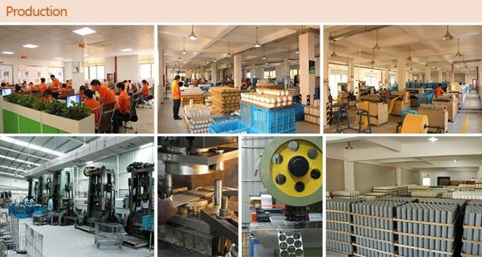 1132401320トラックの燃料フィルターAF25372ポリエステル線維車の取入口のエア フィルター 1